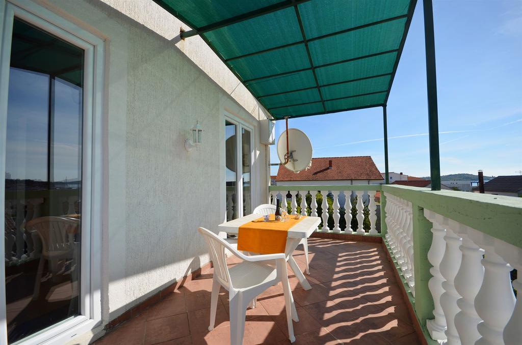 Apartments Nada Vodice Luaran gambar